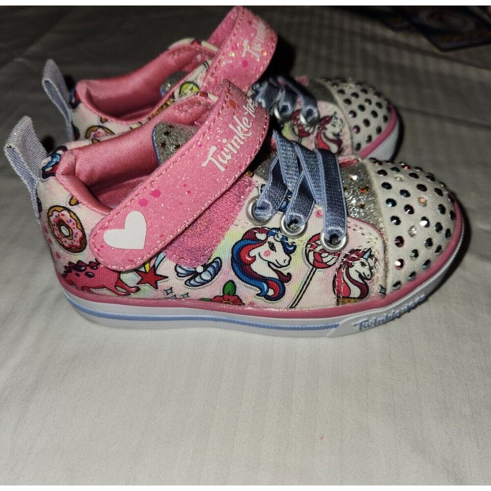 SKECHERS TWINKLE TOES Girls Light Up Shoes Sneakers Toddler Sz.6 unicorn